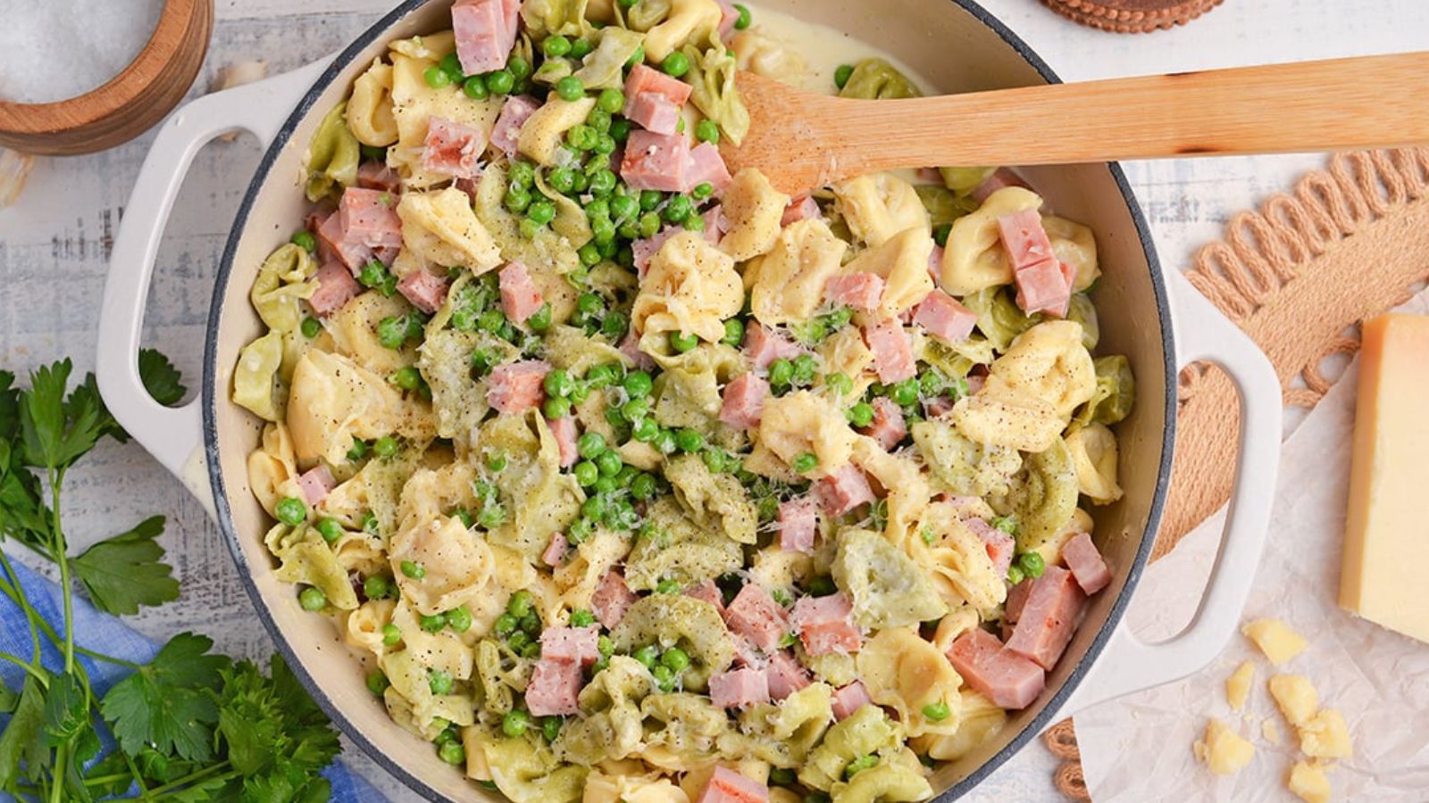 Tortellini Alfredo with Ham