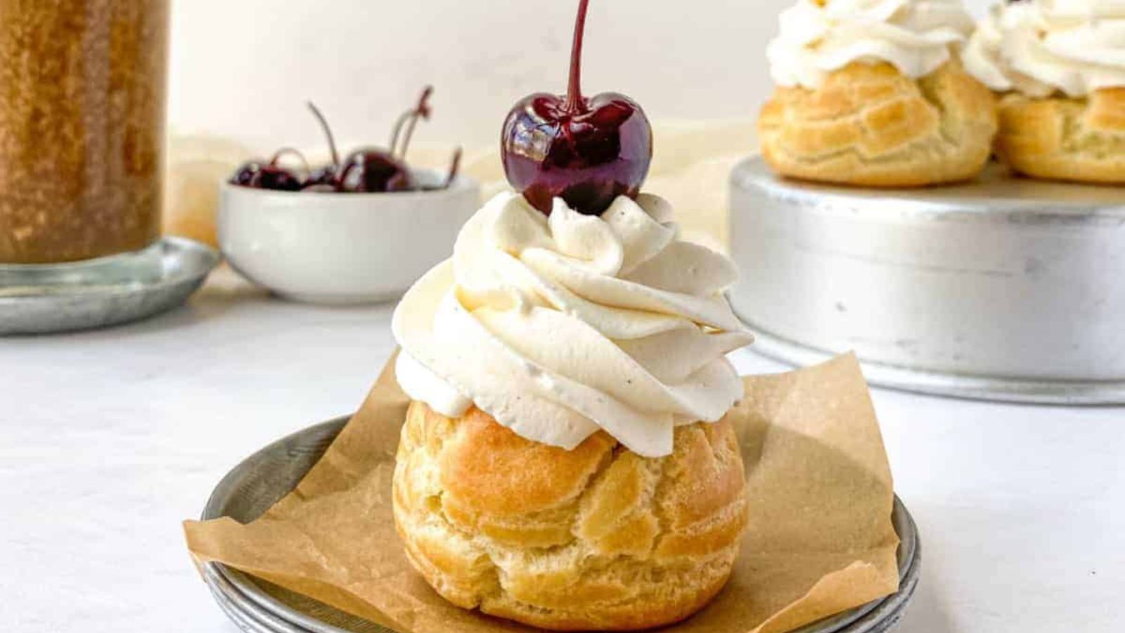 Root Beer Float Cream Puffs