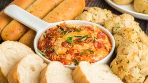 Slow Cooker Pizza Dip