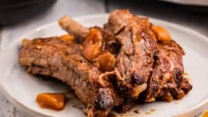 Slow Cooker Peachy Barbecue Ribs