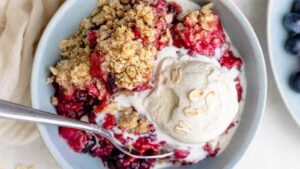 Mixed Berry Crisp