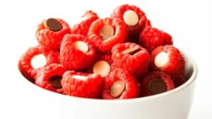 Chocolate Chip Stuffed Raspberries