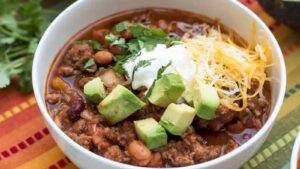 Slow Cooker Salsa Chili