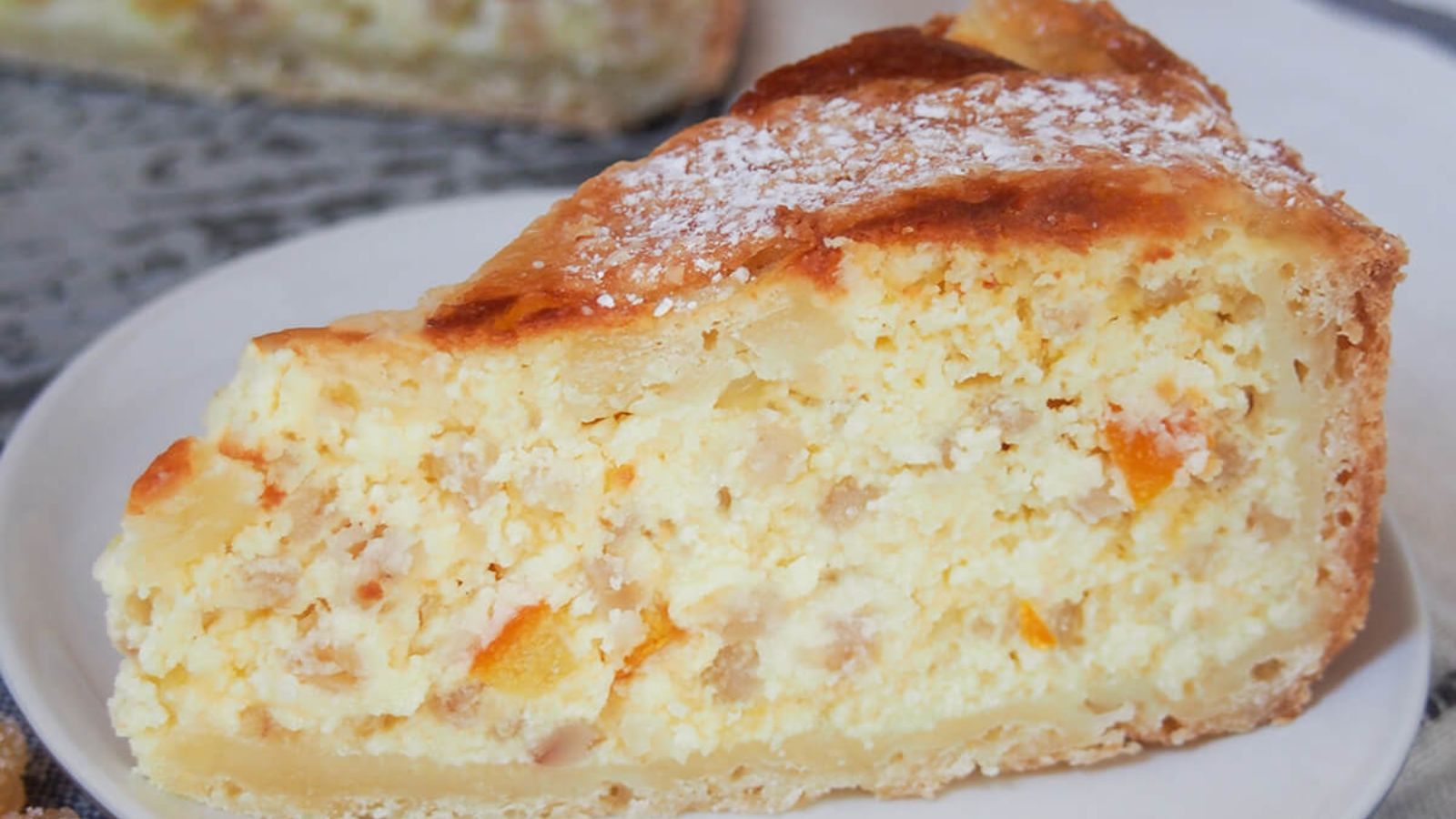 Pastiera napoletana (Neapolitan Easter cake/tart)