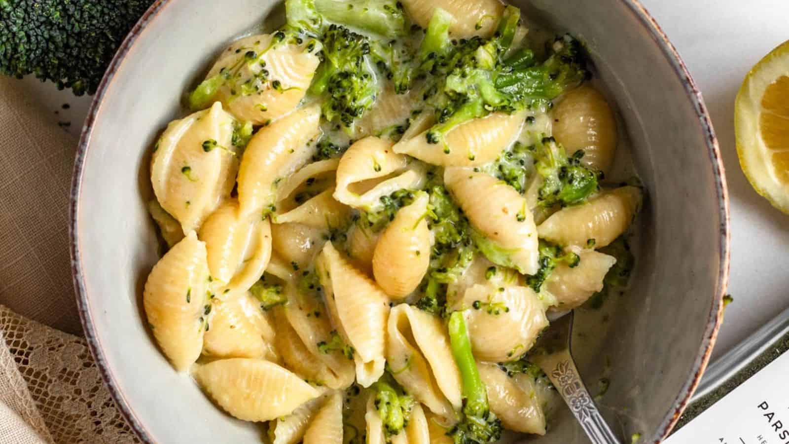 18 Broccoli Recipes That Make Clean Eating Fun and Flavorful - Savor ...