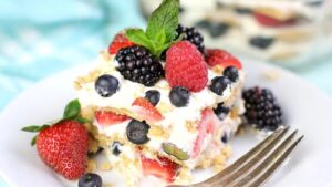 Strawberry Cream Cheese Icebox Cake