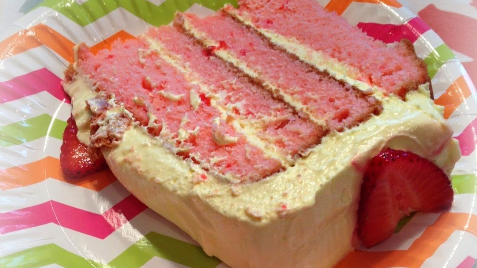 Strawberry Lemonade Cake