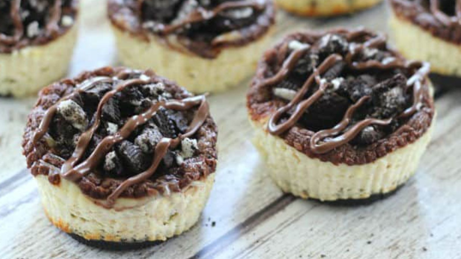Mini Nutella Swirl Oreo Cheesecakes