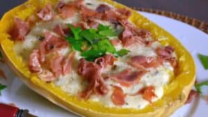 Creamy Brie Spaghetti Squash