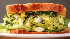 24 Easy Lunch Ideas That Prove Healthy Doesn’t Have to Be Hard