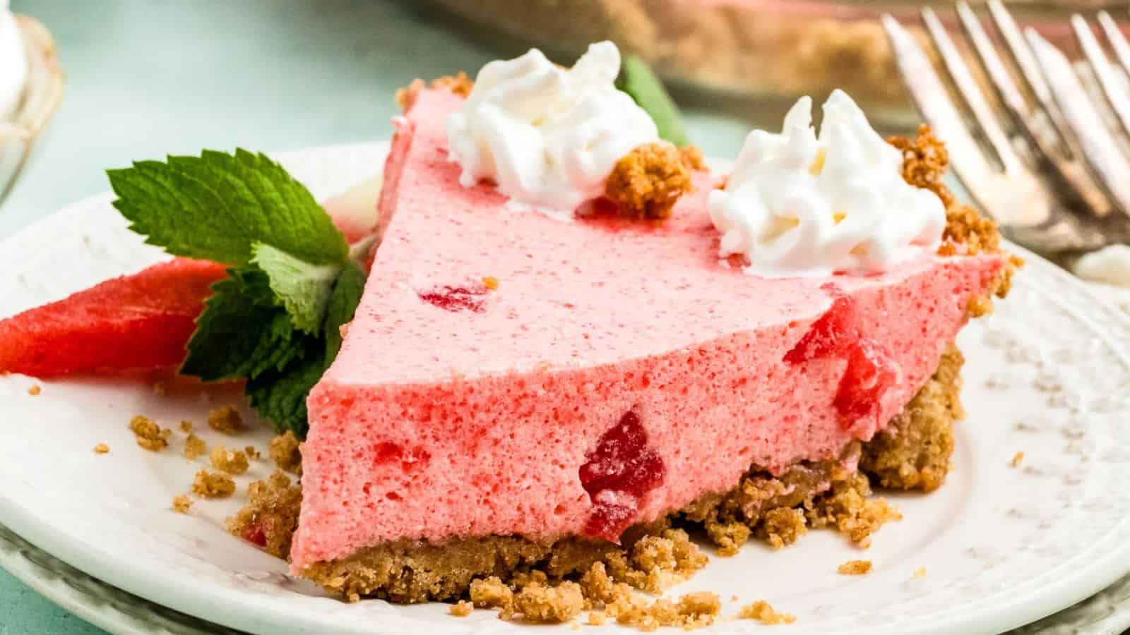 No-Bake Watermelon Pie: An Easy Summer Dessert