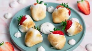 Toasted Marshmallow Strawberries
