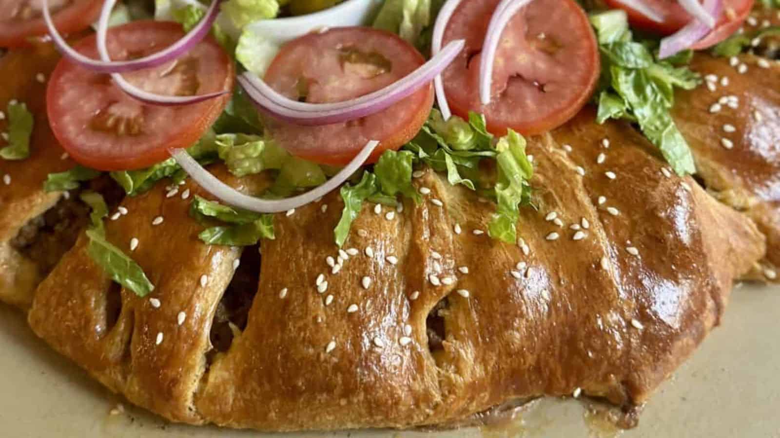 Cheeseburger Crescent Ring