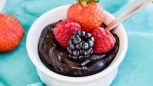 Paleo Chocolate Avocado Pudding