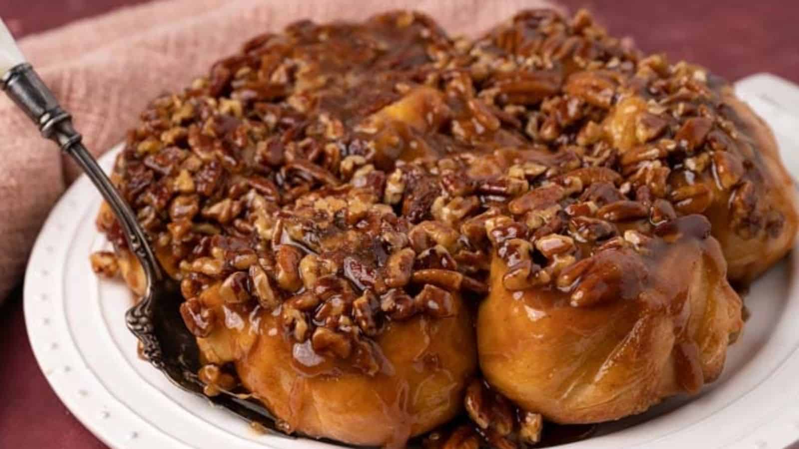 Caramel Pecan Sticky Buns