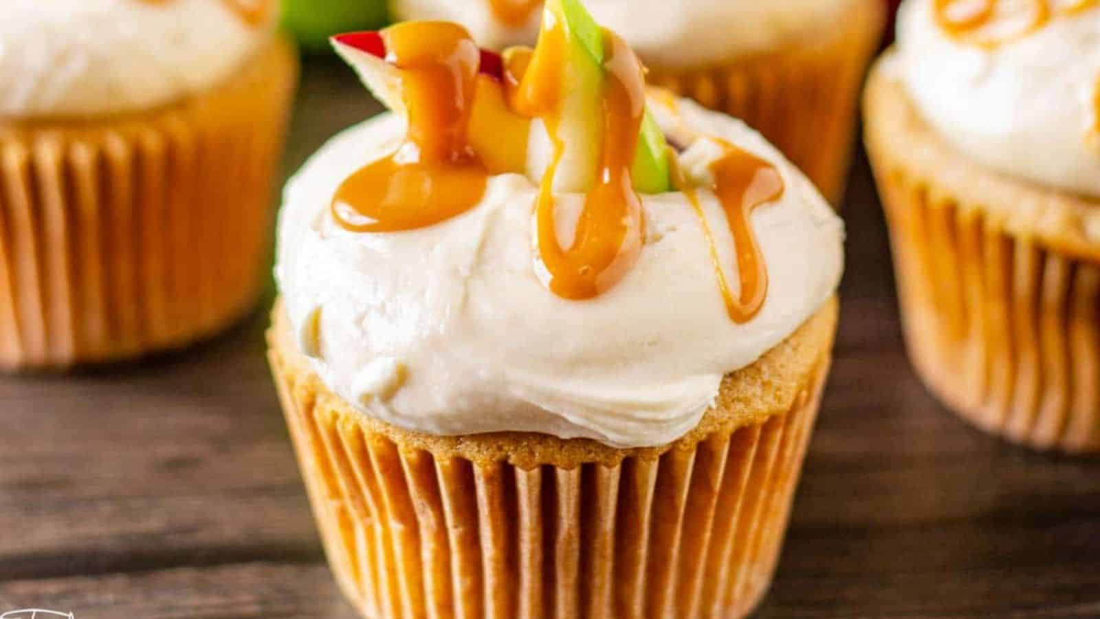 Caramel Apple Cupcakes