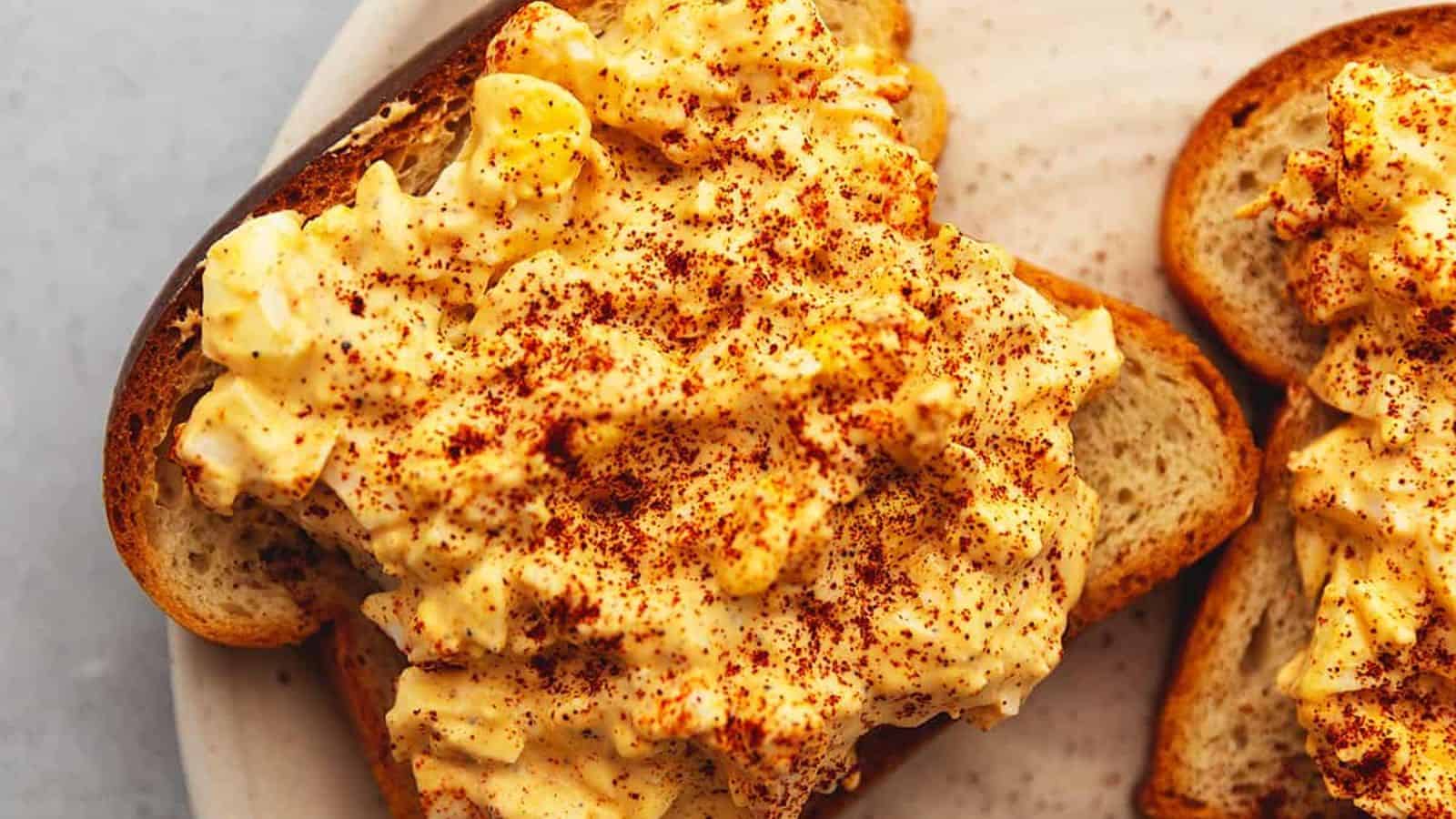 Simple Deviled Egg Salad