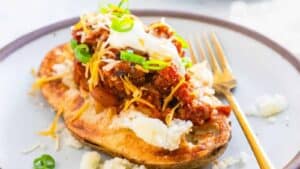 Chili Baked Potatoes