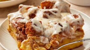 Cinnamon Roll Baked French Toast