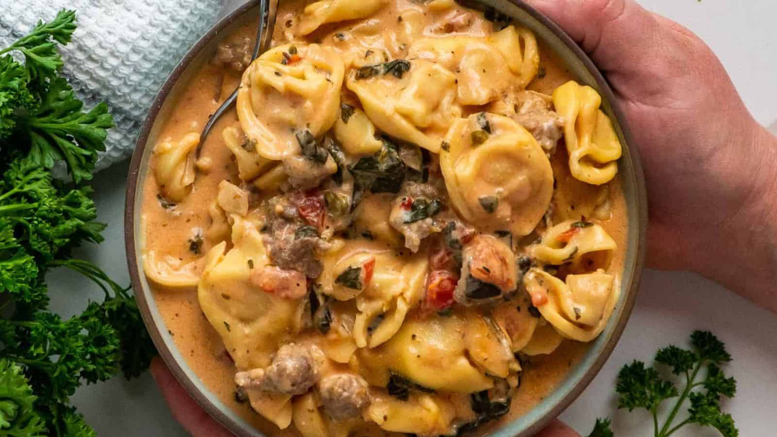 Creamy Crockpot Tortellini