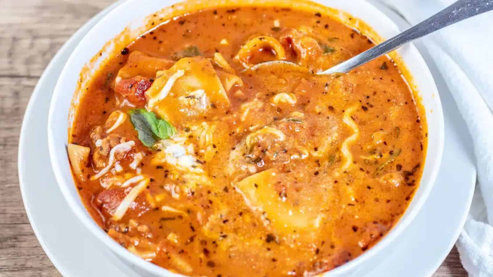 Slow Cooker Lasagna Soup