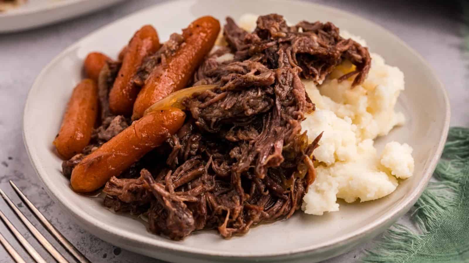 Slow Cooker 3 Packet Pot Roast