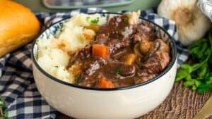 14 Crockpot Recipes That Make Dinner a Win for Everyone