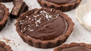 16 Gooey Chocolate Treats That Instantly Boost Your Mood