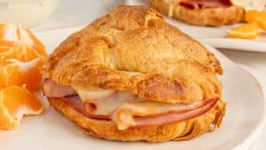 16 Breakfast Recipes That Skip the Eggs and Bacon but Not the Flavor