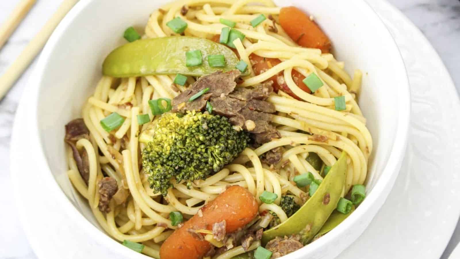 Slow Cooker Beef Chow Mein
