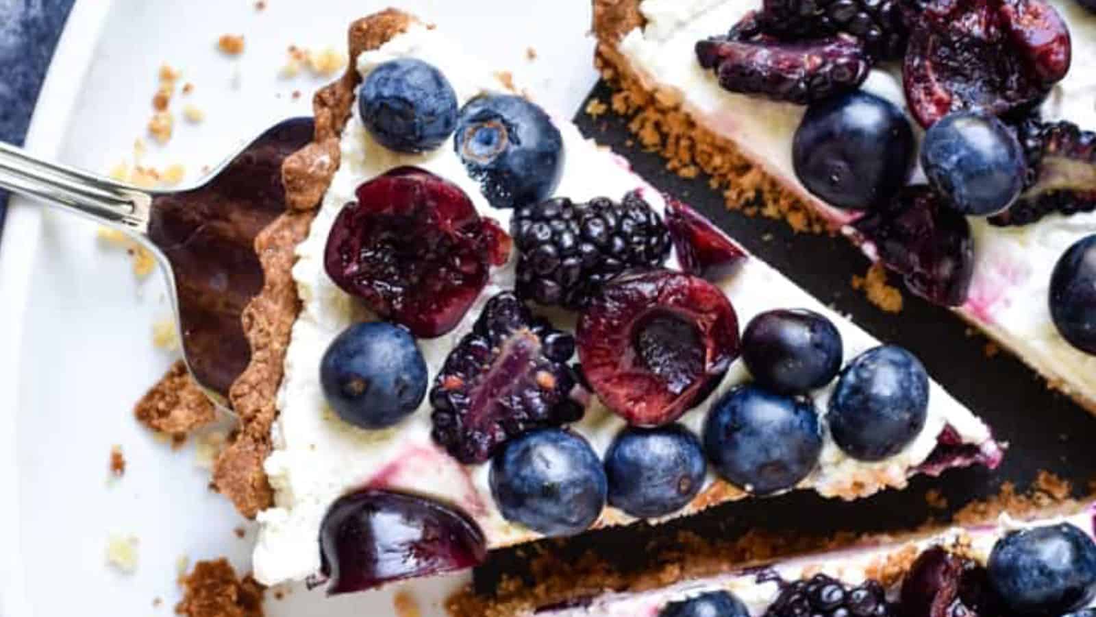 Fresh Fruit Tart with Lemon Mascarpone Cream