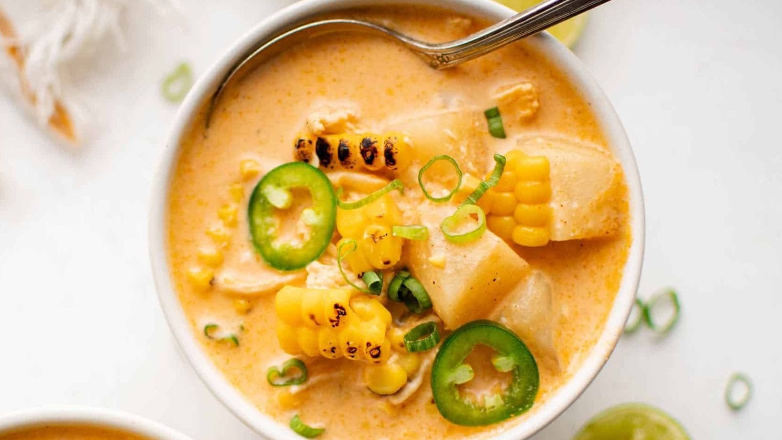 Crockpot Queso Chicken Chowder