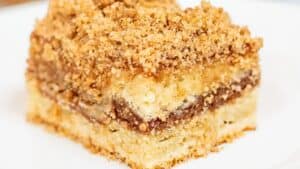 20 Vintage Cake Recipes That Have Been Loved for Generations