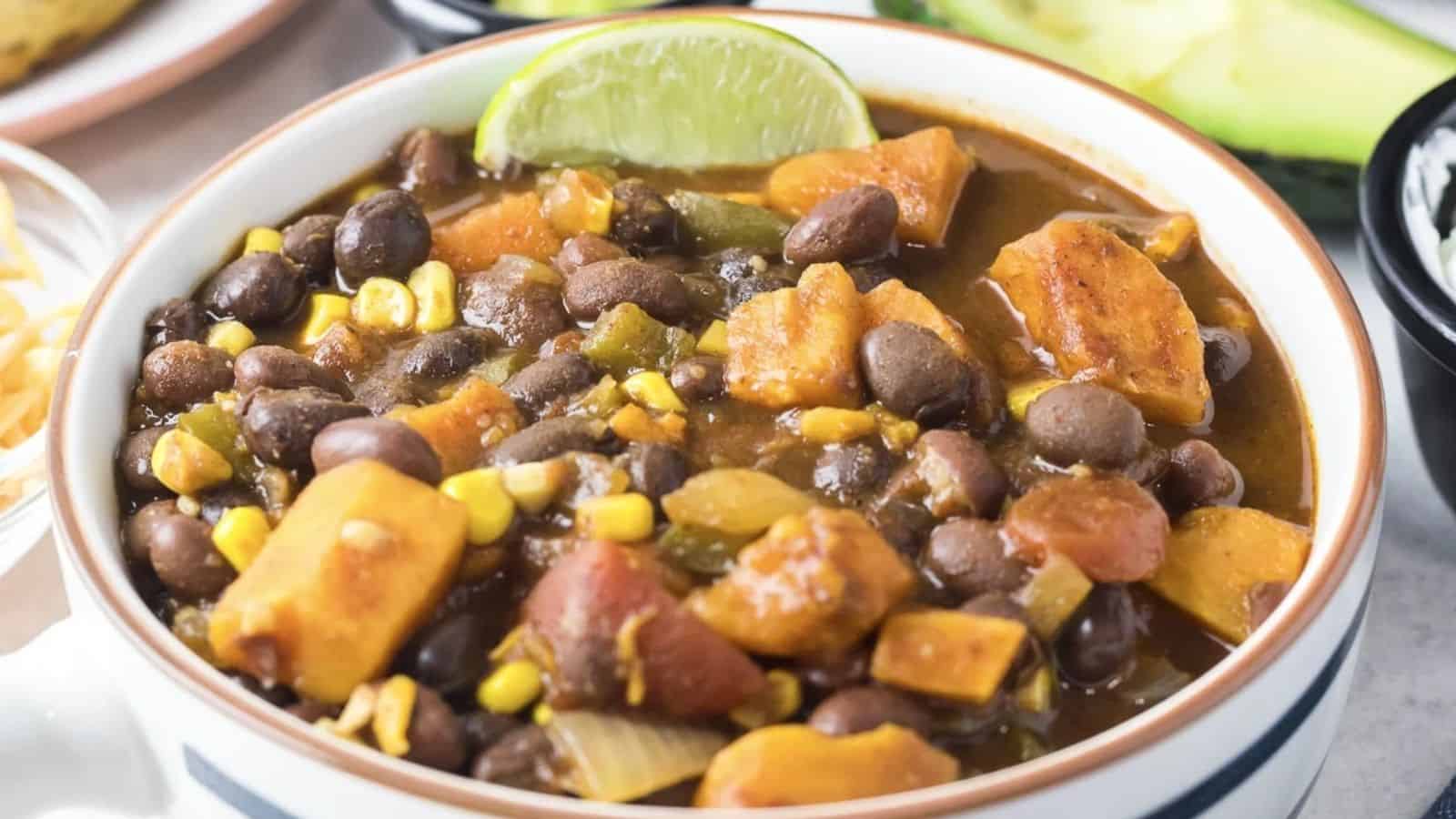 Slow Cooker Vegetarian Sweet Potato Chili