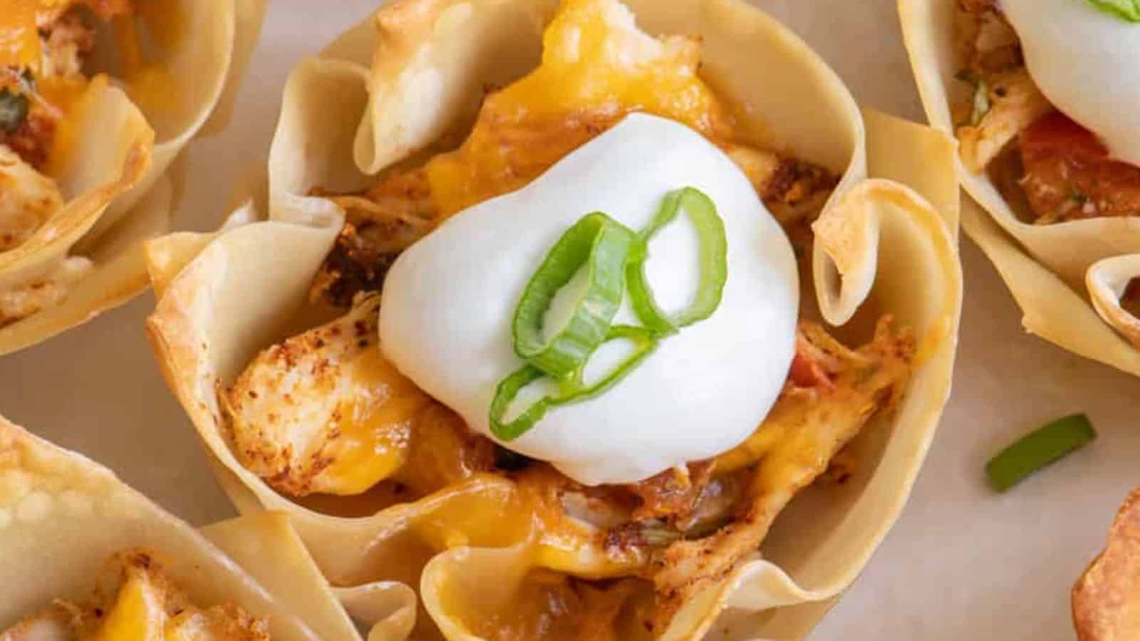 Chicken Taco Wonton Cups