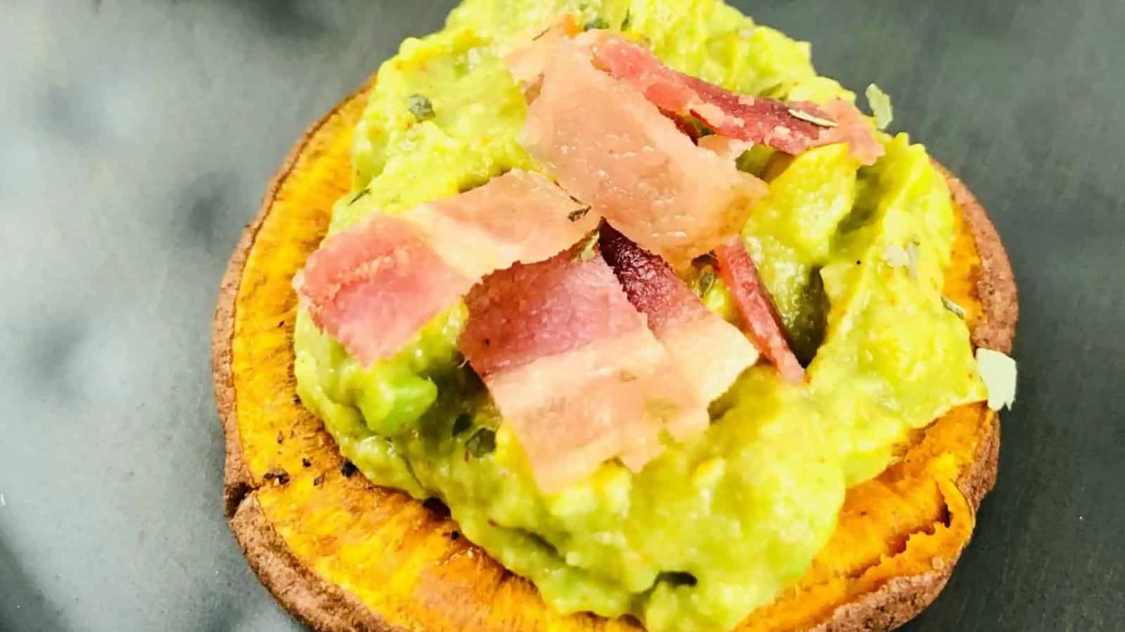 SWEET POTATO APPETIZER WITH BACON AND AVOCADO
