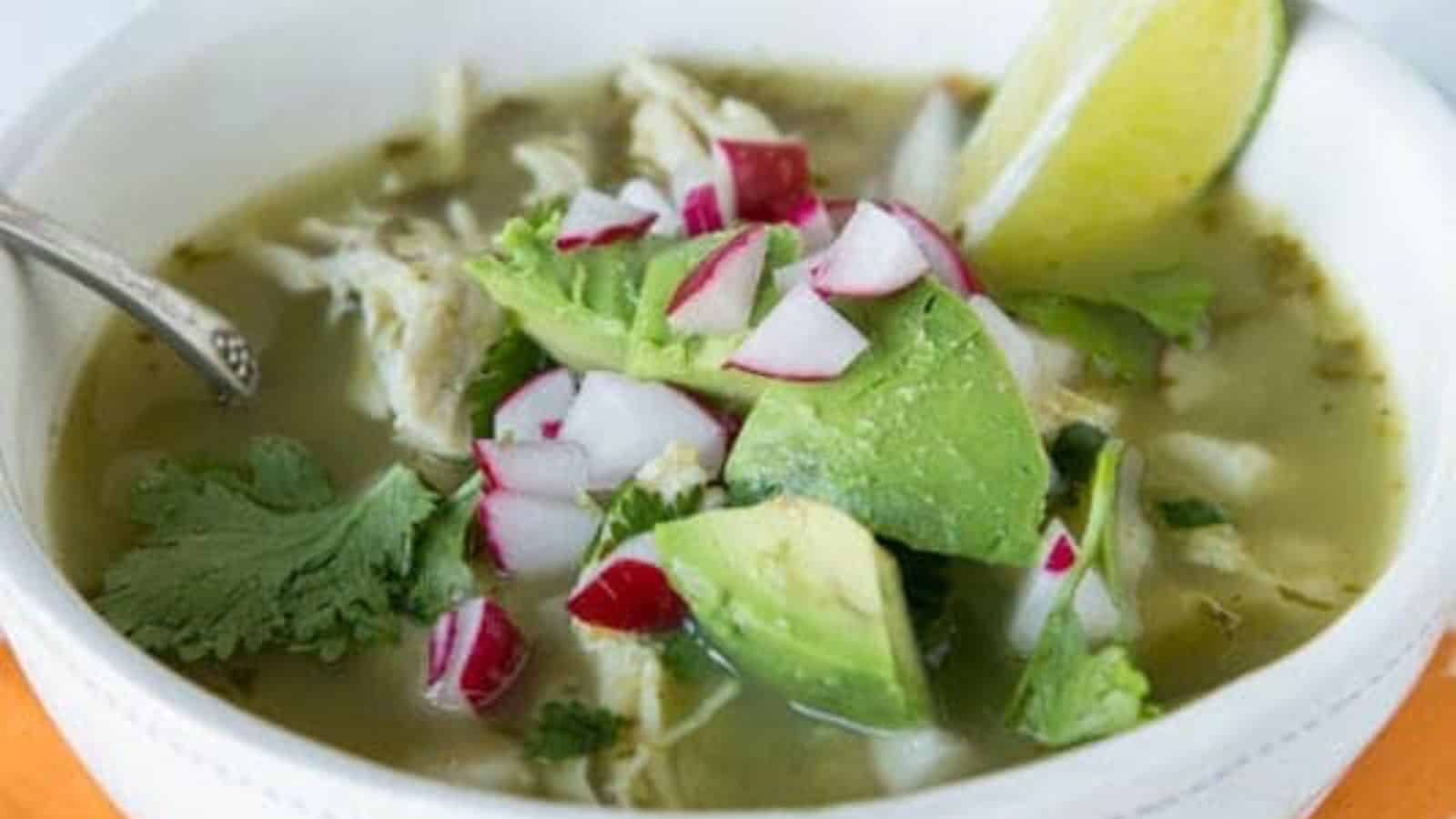 SLOW COOKER VERDE CHICKEN POZOLE