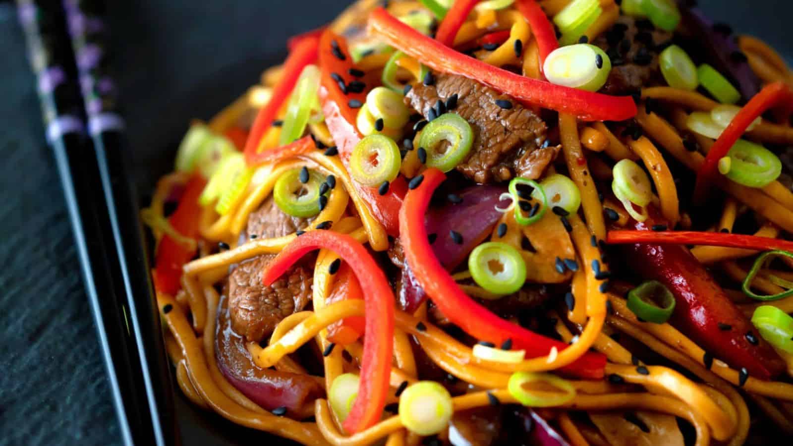 Beef Stir Fry with Noodles and Sweet Chilli Sauce