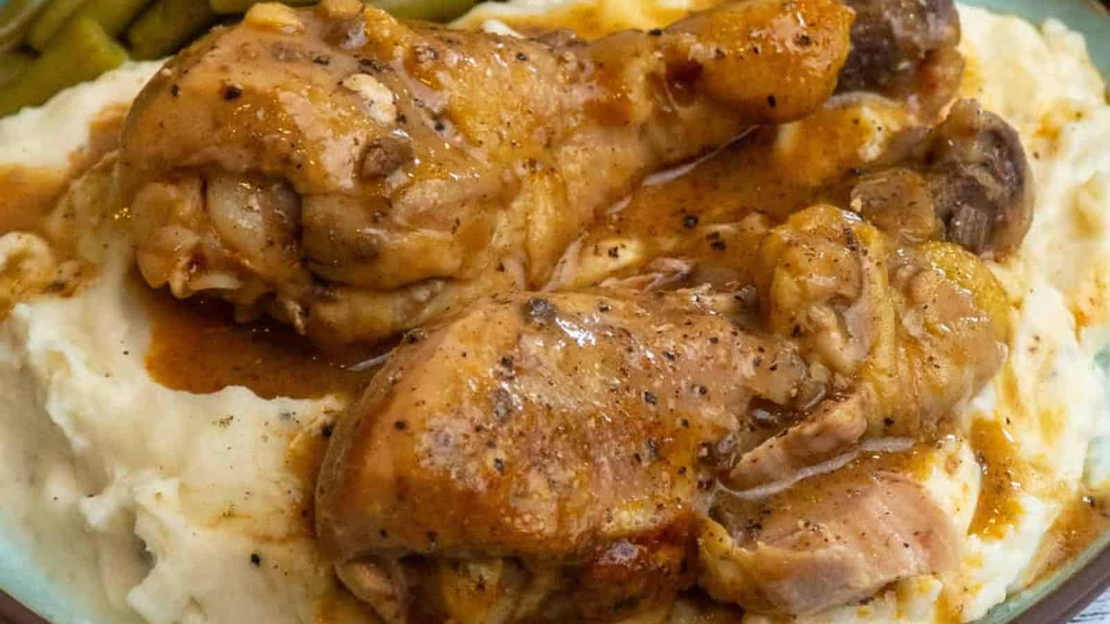 Crock Pot Smothered Chicken Legs