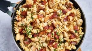 Ranch Pasta (with Chicken and Bacon)