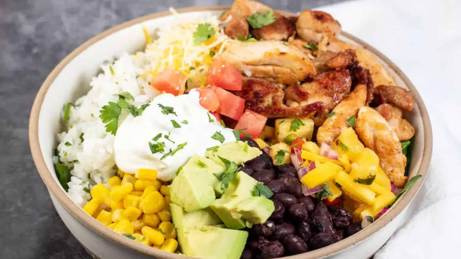 CHICKEN BURRITO BOWL
