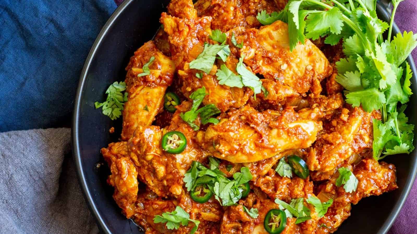CHICKEN BHUNA