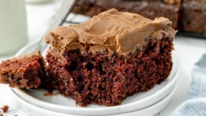 14 Sweet Sheet Cakes That Feed a Crowd Without the Fuss