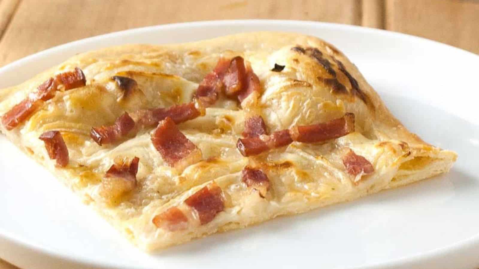 FLAMMEKUECHE - ALSATIAN BACON AND ONION TART