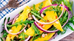 Spicy Mango Salad with Rocket