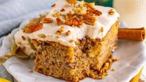 Old Fashioned Hummingbird Cake