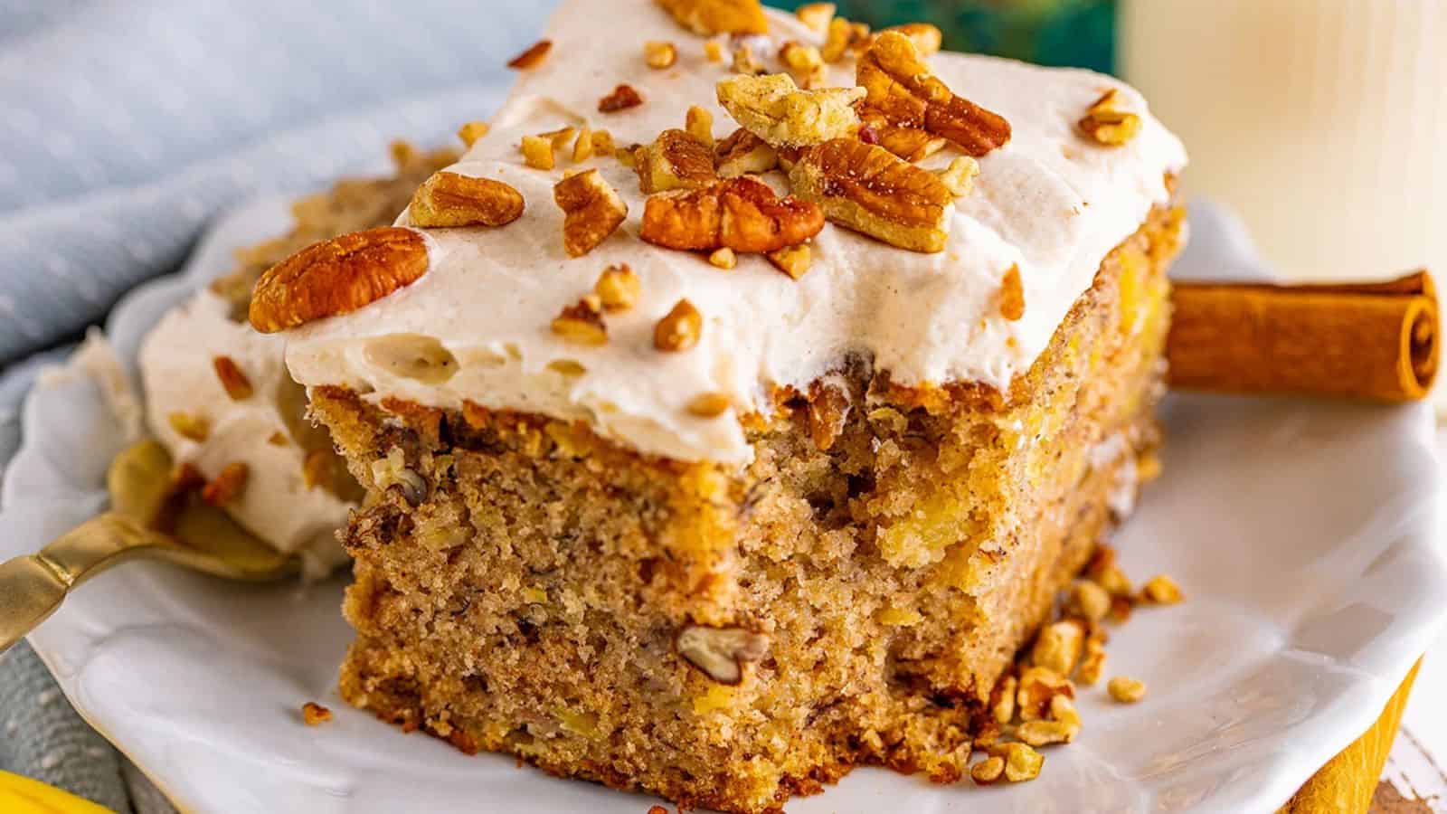 Old Fashioned Hummingbird Cake