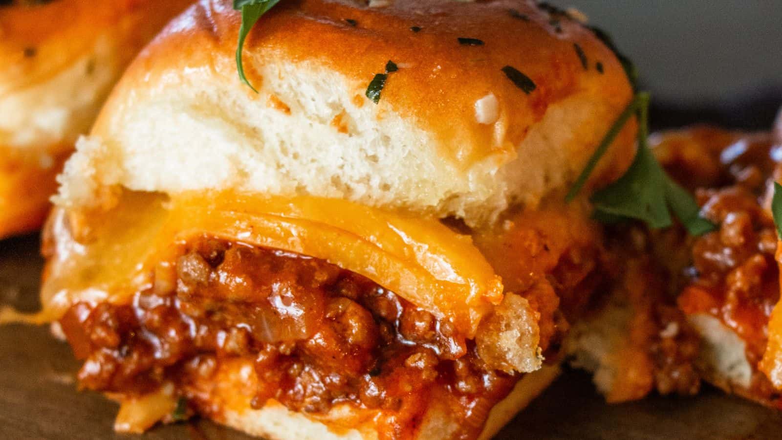 Ground Beef Sliders with Hawaiian Rolls
