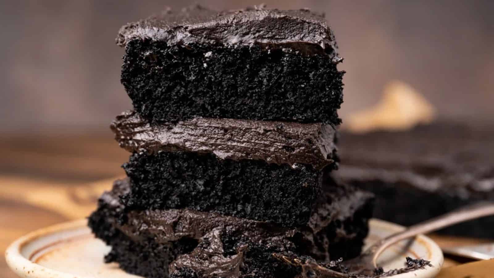 Black Chocolate Cake
