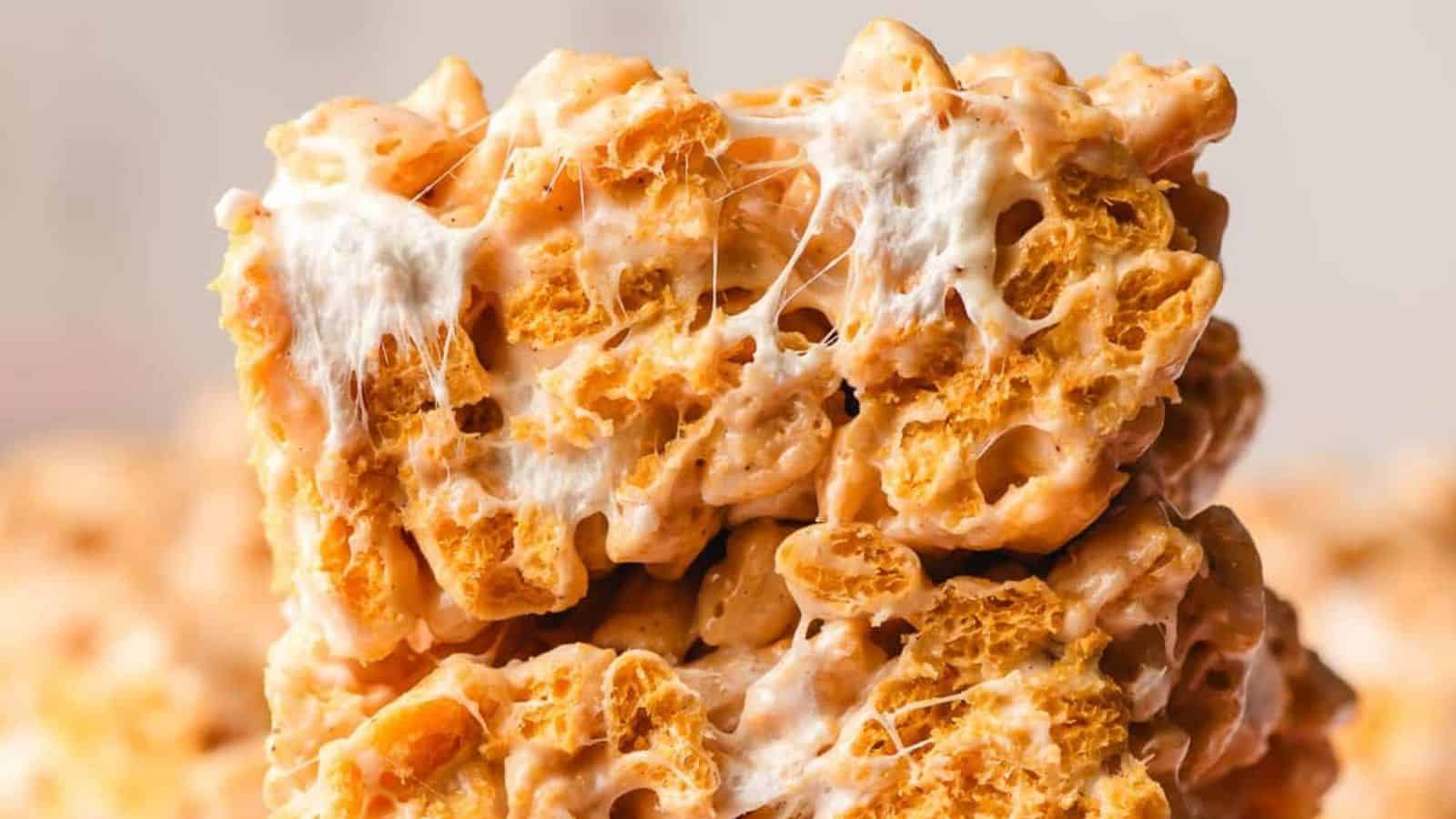 Cap’n Crunch Bars (Cereal Treats!)